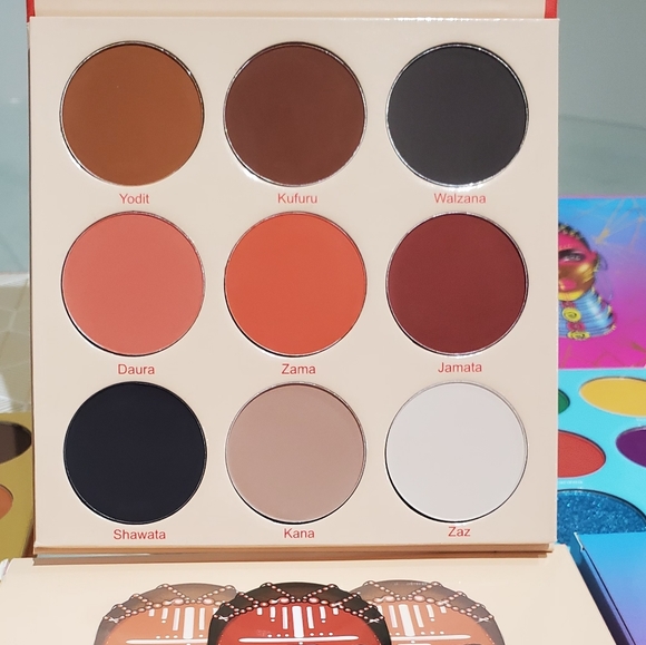 Juvia's Place Warriors Eyeshadow Bundle - Picture 3 of 6